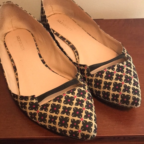 Get Noticed! Sole Society fabric patterned flat - Picture 1 of 6